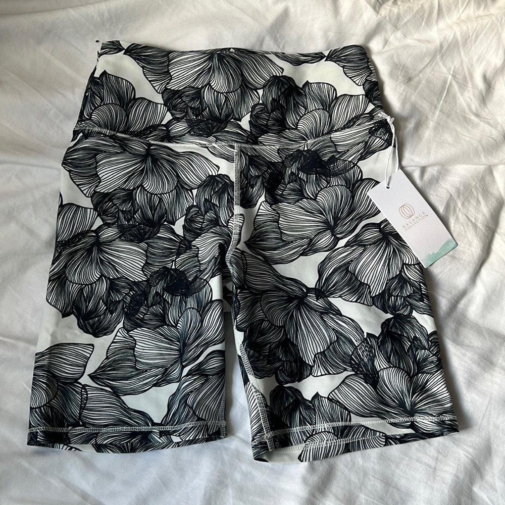 Flower biker shorts